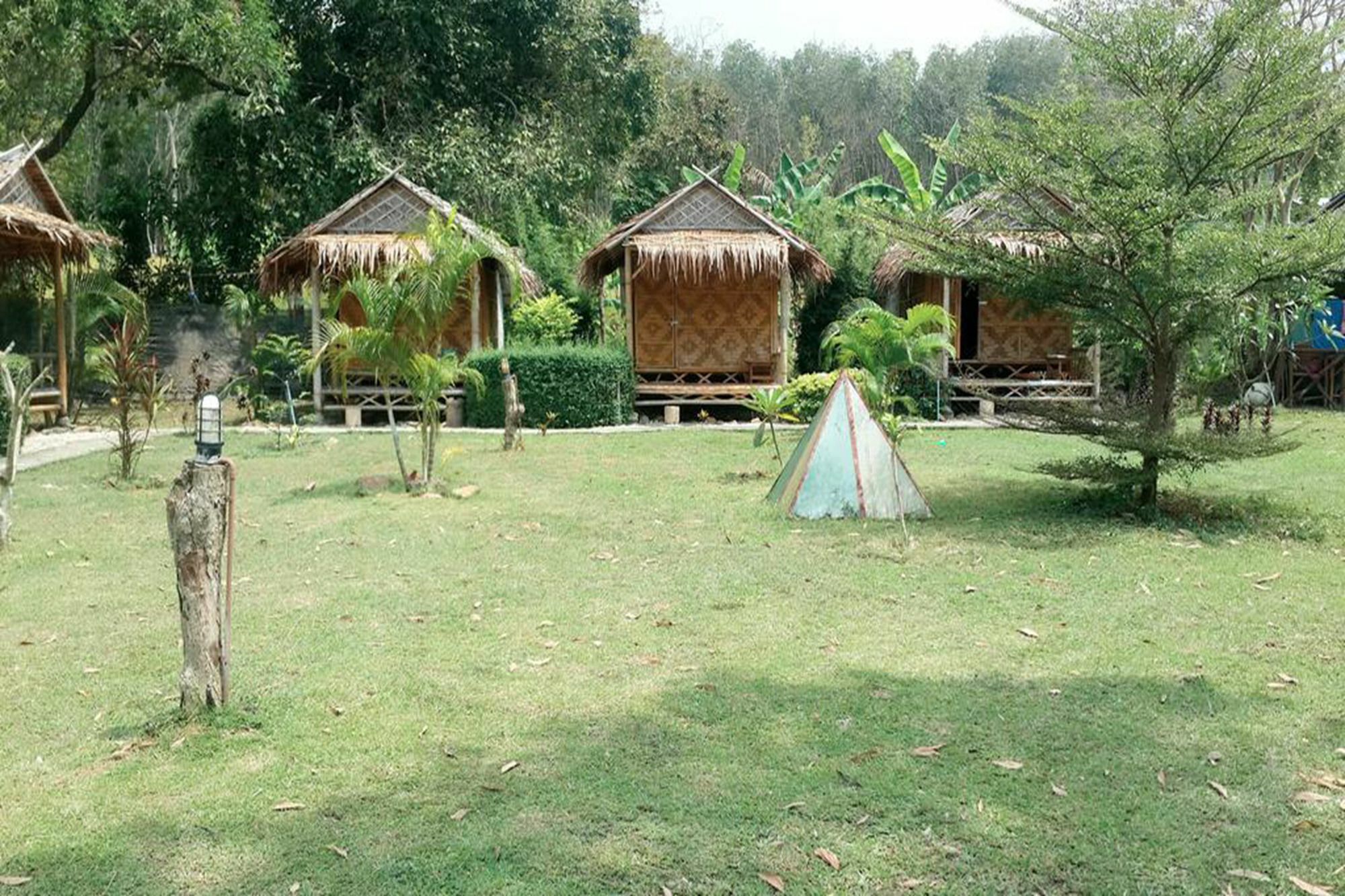 Unseen Bungalow Ko Lanta Екстериор снимка